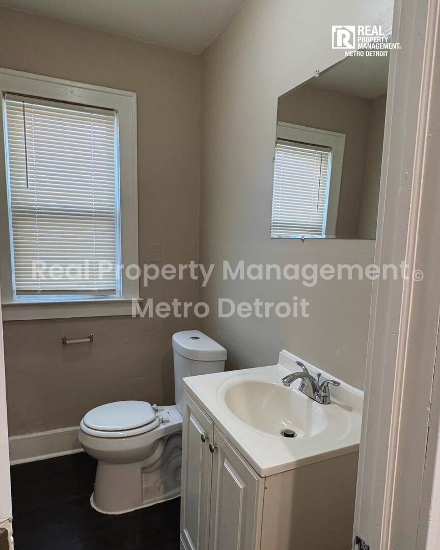 Building Photo - 18928 Stoepel St