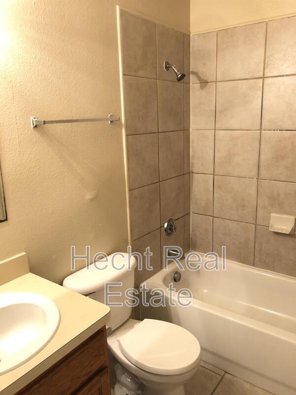 Building Photo - 7300 Twin Crest Dr