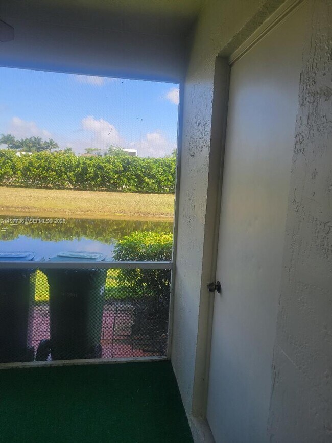 Building Photo - 48 Key W Ct