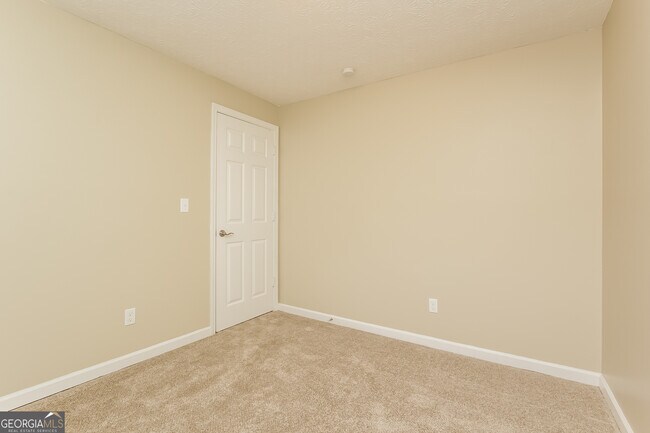 Building Photo - 8057 Fieldstream Way