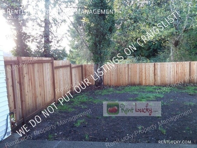 Building Photo - 33033 22nd Pl S