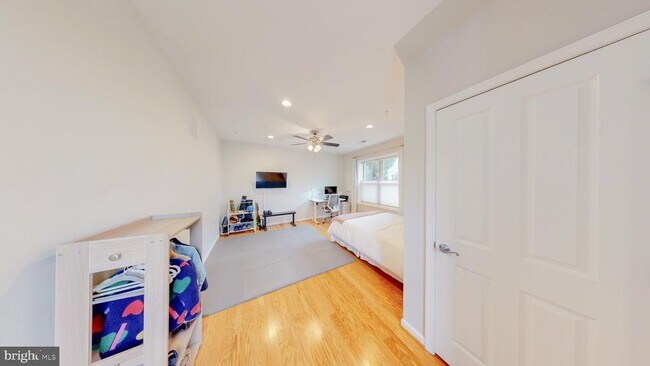 Building Photo - 13227 Deer Highlands Way