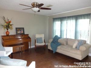 Building Photo - 8 Badgers Hills