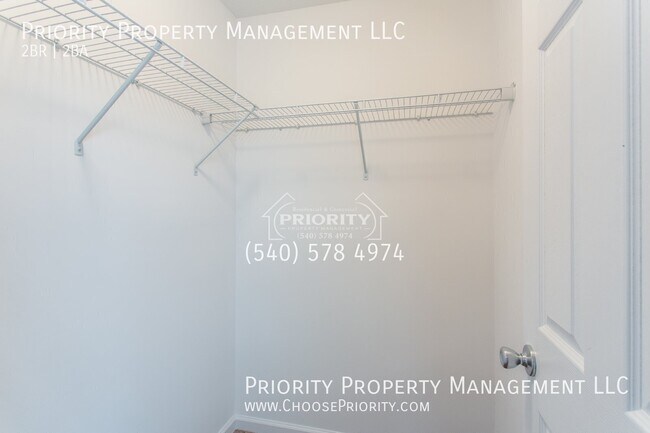 Building Photo - 3039 Locust Grv Ct