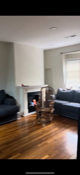 Building Photo - 50 Perrin St