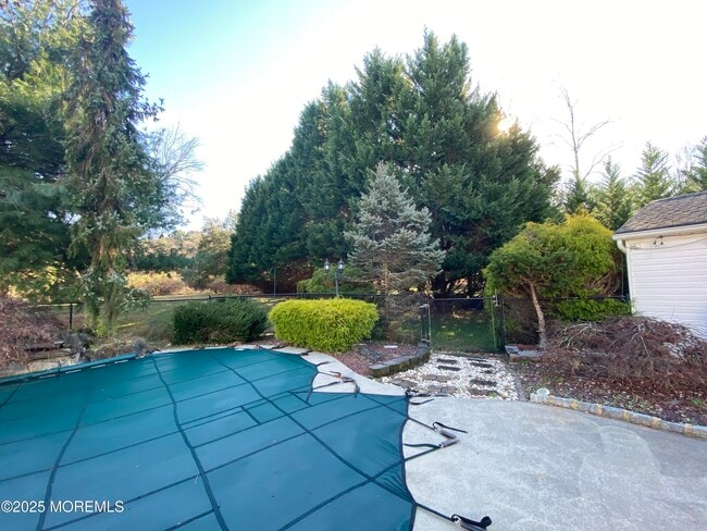 Building Photo - 41 Church Rd