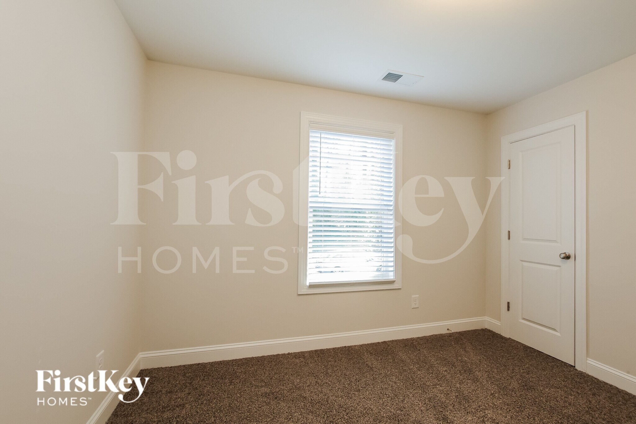 Building Photo - 6631 Rockwell Blvd W