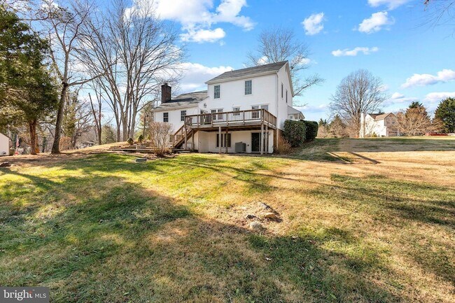 Building Photo - 7329 Fleetwood Ct