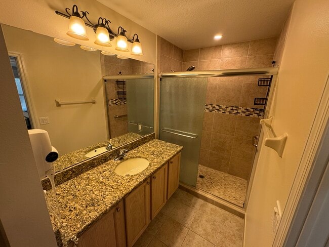 Building Photo - 304 Acadia Dr
