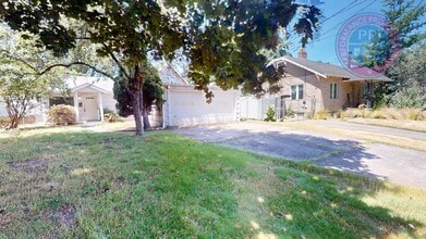 Building Photo - Beaumont - Prime Location!  Great Floor-Plan, Fully Fenced Yard, Pet Friendly!!