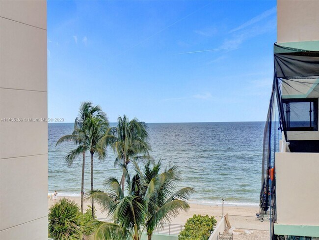 Building Photo - 3725 S Ocean Dr