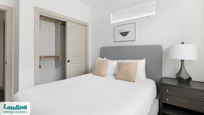 Building Photo - 8220 Horseman Rd