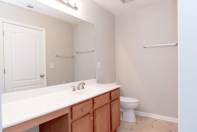 Building Photo - 1159 Simonton Glen Way SE