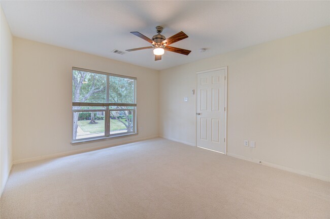 Building Photo - 2327 Centerbrook Ln