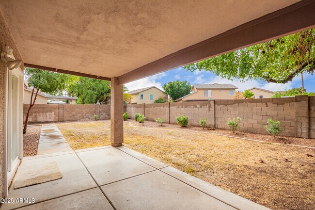 Building Photo - 1314 S Larkspur St