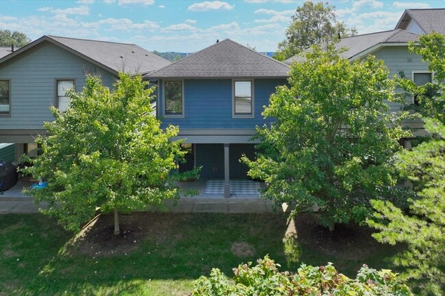 Building Photo - **NEWER HOME IN THE HEART OF EAST NASHVILL...