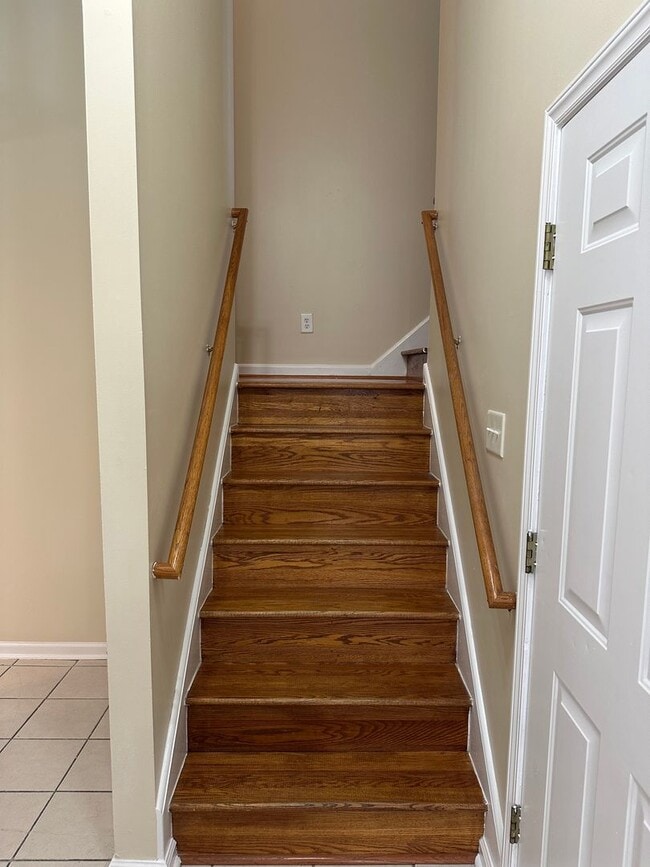 Building Photo - 204 Grandford Pl