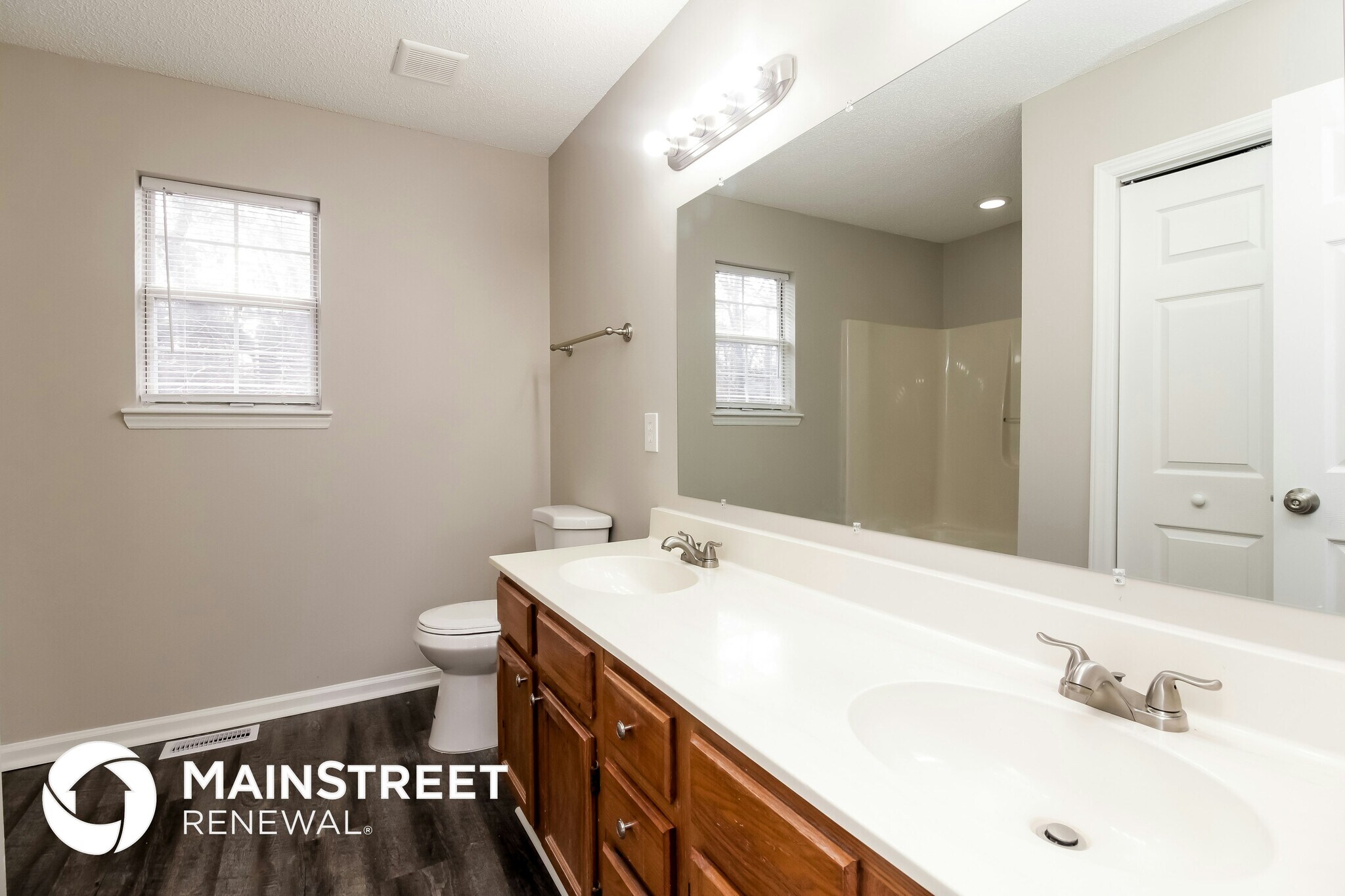 Building Photo - 3800 Broomstraw Ct