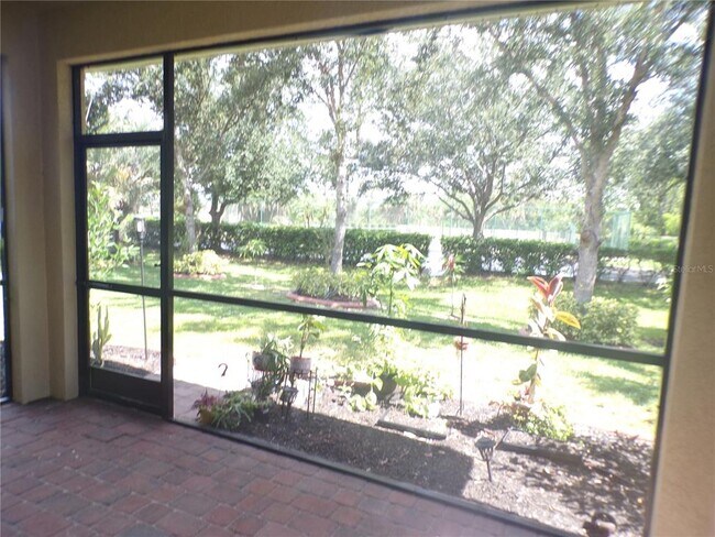 Building Photo - 6200 Falcon Lair Dr