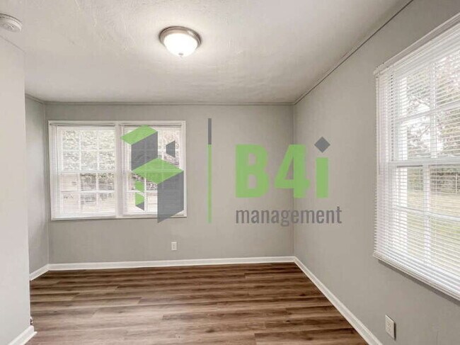 Building Photo - 355 Liberty Ave