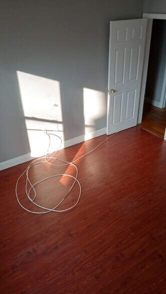 Building Photo - 37 Quincy St