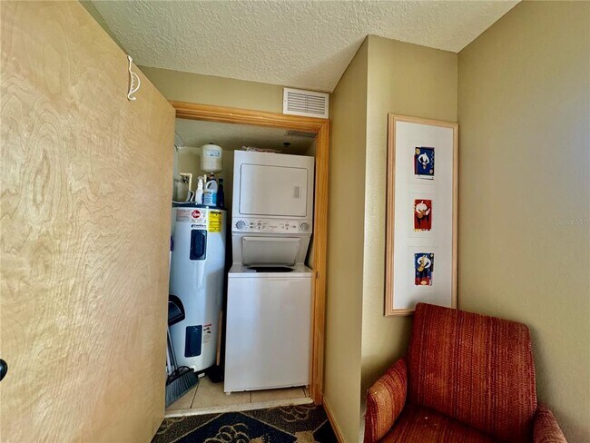 Building Photo - 101 Palm Harbor Pkwy