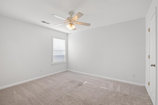 Building Photo - 1323 Island Ridge Dr