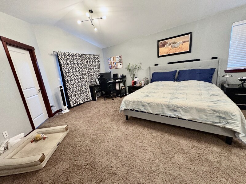 Building Photo - 18503 41st Dr SE