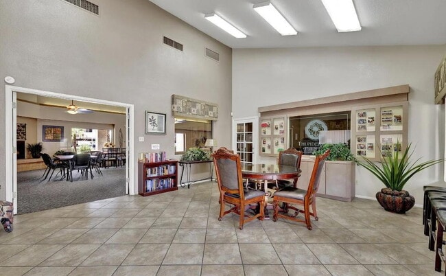 Building Photo - "Chic & Cozy 2-Bed, 2-Bath Furnished Retreat with Granite Elegance in Glendale Steps from Banner ...