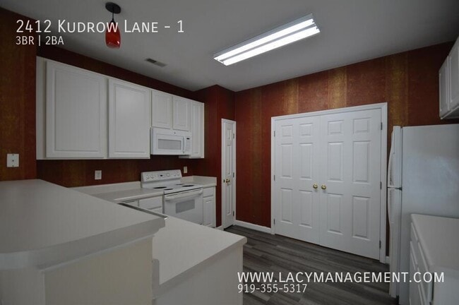 Building Photo - 2412 Kudrow Ln
