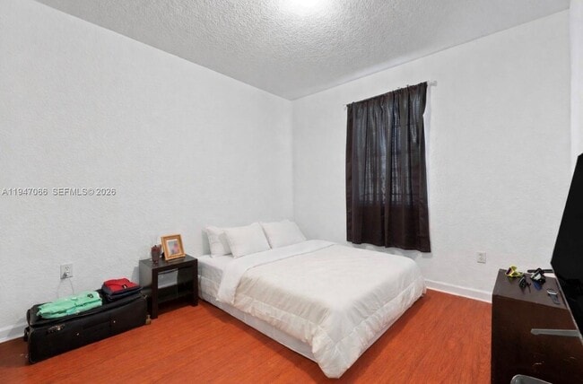 Building Photo - 836 SW 154th Path