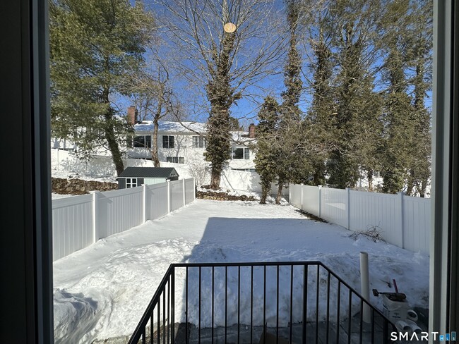 Building Photo - 44 Hillside Ave