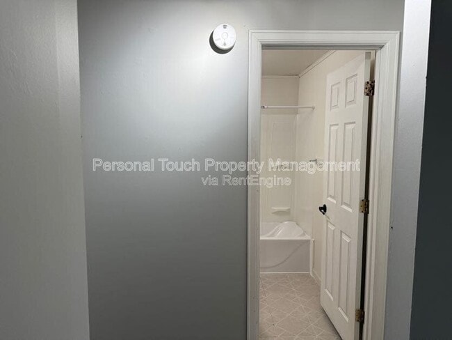 Building Photo - 1828 14th St S