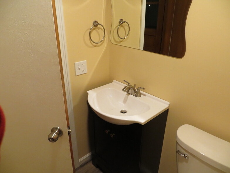 Downstairs 1/2 Bathroom - 145 Danforth Cres