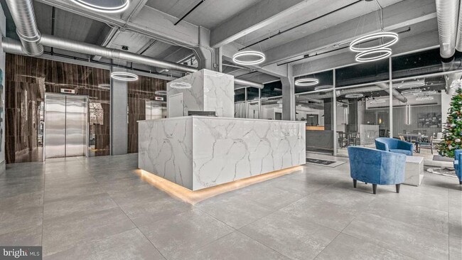 Building Photo - 444 N 4th St