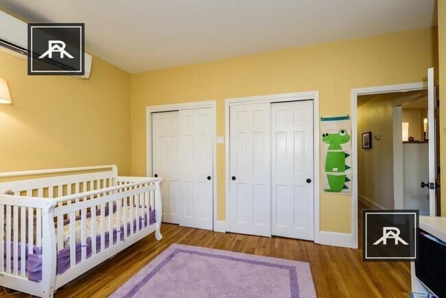 Building Photo - 3 bedroom in Brighton MA 02135
