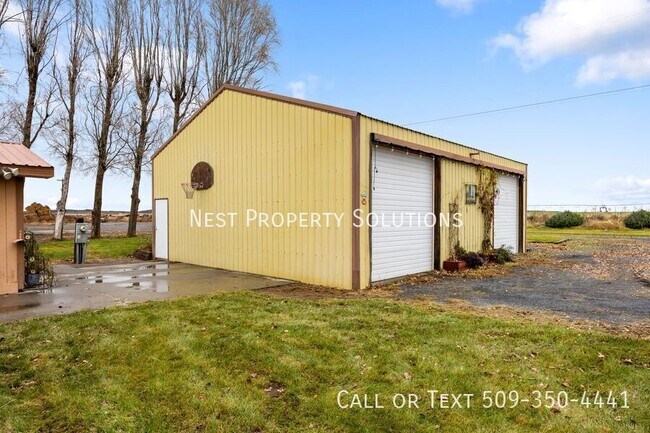 Building Photo - 16388 Rd I NE