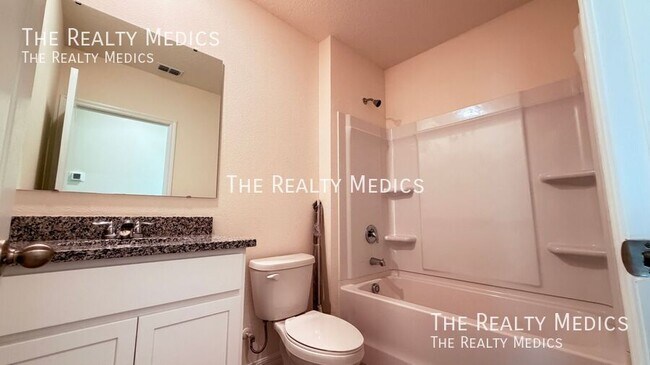 Building Photo - 3468 Islewood Ct