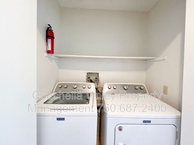 Building Photo - 68109 Lakeland Dr
