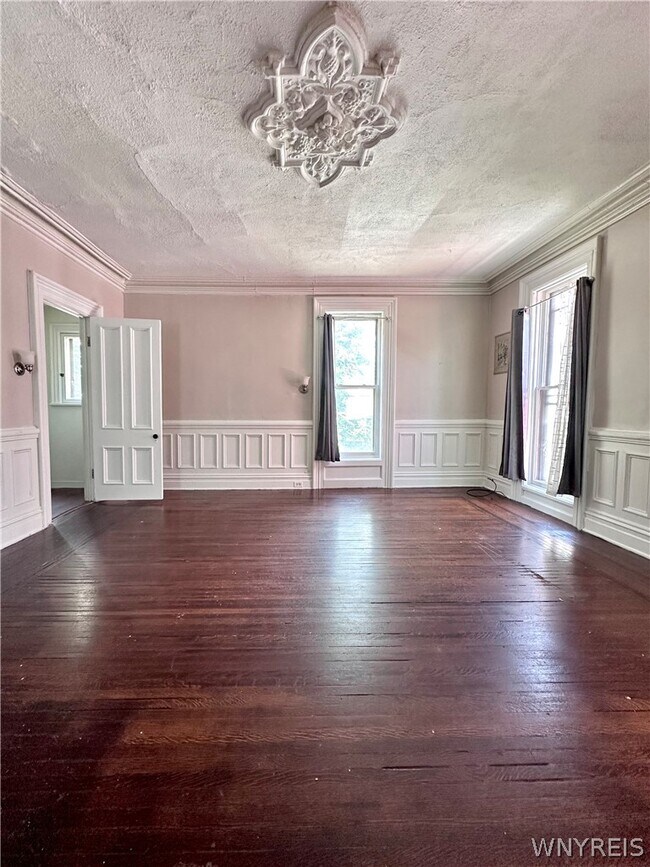 Building Photo - 912 Lafayette Ave