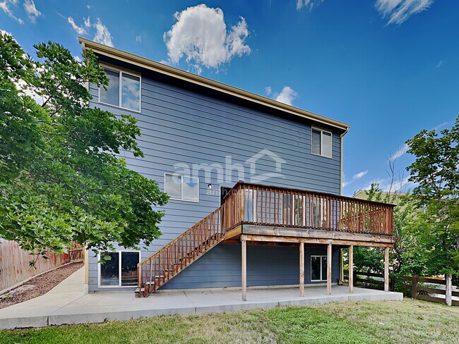 Building Photo - 9836 Kenton Cir