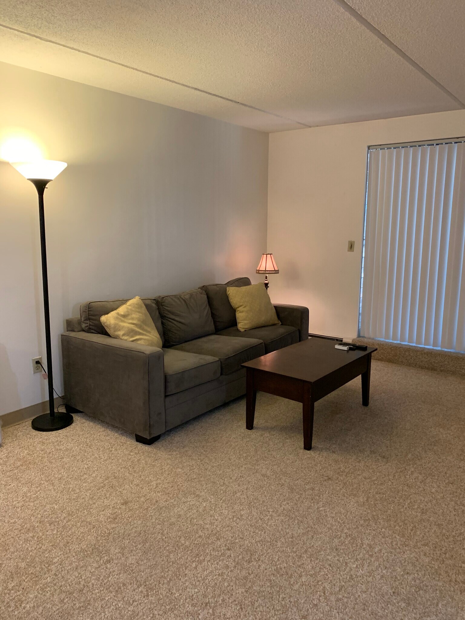 Building Photo - 303 Lowell St