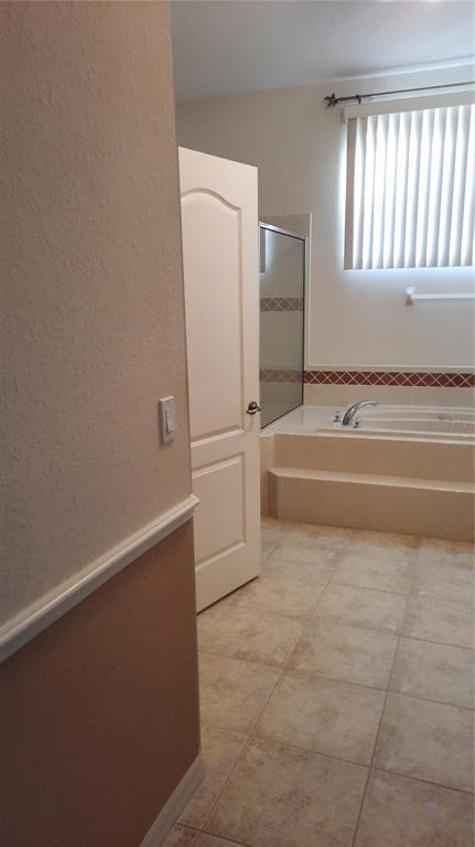 Building Photo - 1315 Elli Cir