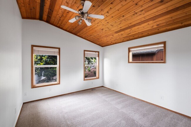 Building Photo - 1000-2221-2225-2229 Timothy Drive