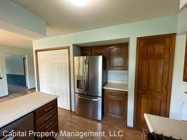 Building Photo - 4 br, 2.5 bath House - 4333 Live Oak Blvd