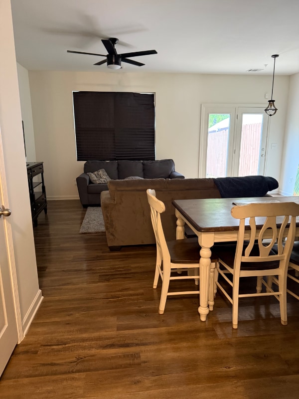 Building Photo - 11912 Fuller St