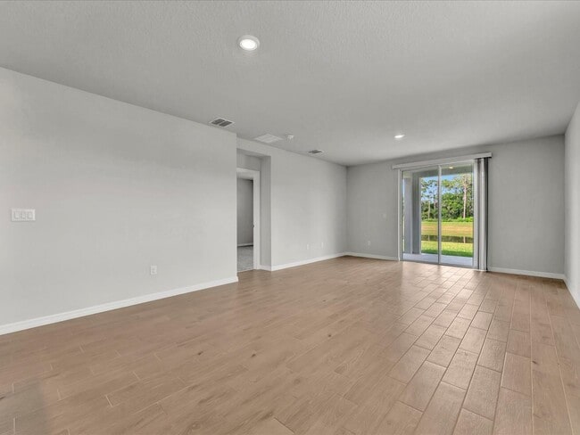 Building Photo - Fabulous 2024 New Build ~ 4 bed/ 2 bath Annual Rental