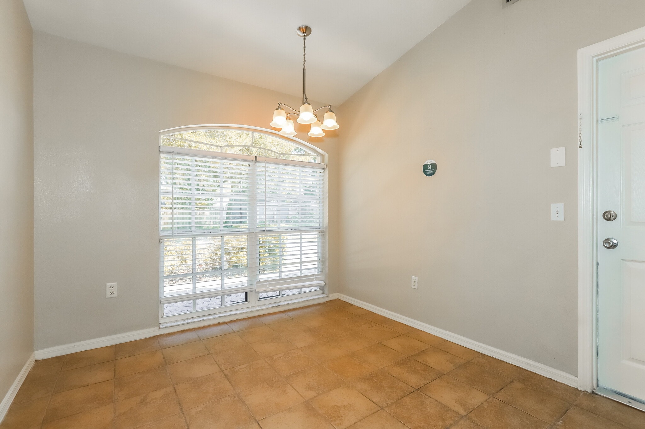 Building Photo - 5865 Daughtery Downs Loop
