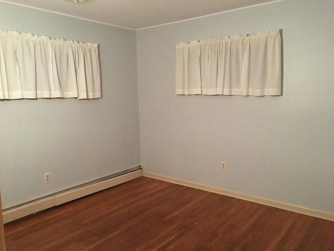 Building Photo - 2621 27th St SW