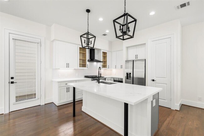 Building Photo - 1812 Palmetto Landing Dr